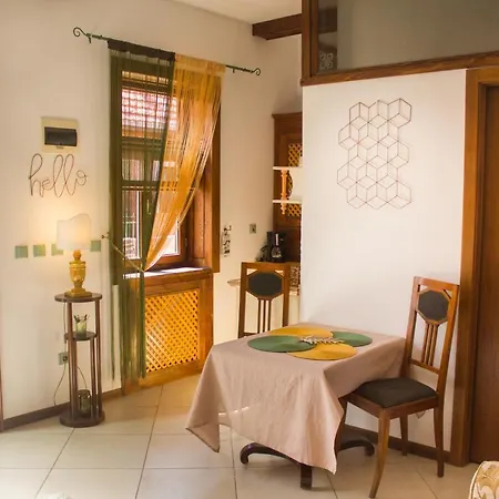 Apartment 9 Stylish In Unirii Square *